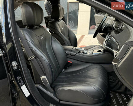 Черный Мерседес С Класс, объемом двигателя 5.98 л и пробегом 89 тыс. км за 215000 $, фото 45 на Automoto.ua