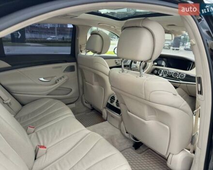 Черный Мерседес С Класс, объемом двигателя 4.66 л и пробегом 102 тыс. км за 36999 $, фото 9 на Automoto.ua