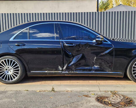 Черный Мерседес С Класс, объемом двигателя 2.99 л и пробегом 200 тыс. км за 29900 $, фото 8 на Automoto.ua