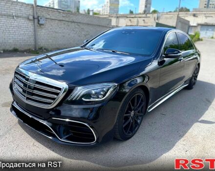Черный Мерседес С Класс, объемом двигателя 4.7 л и пробегом 180 тыс. км за 35000 $, фото 1 на Automoto.ua