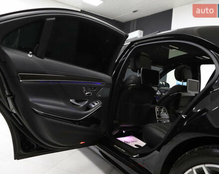 Черный Мерседес С Класс, объемом двигателя 4.66 л и пробегом 100 тыс. км за 42800 $, фото 109 на Automoto.ua