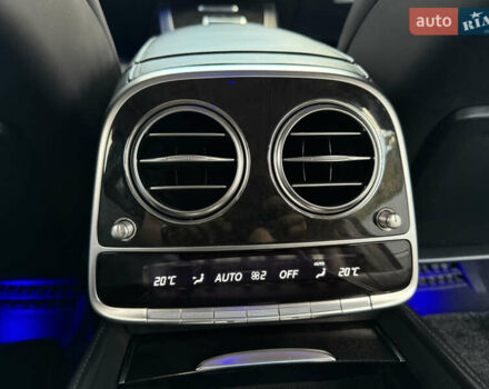 Чорний Мерседес С Клас, об'ємом двигуна 5.98 л та пробігом 89 тис. км за 215000 $, фото 74 на Automoto.ua