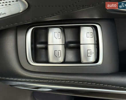 Чорний Мерседес С Клас, об'ємом двигуна 5.98 л та пробігом 89 тис. км за 215000 $, фото 63 на Automoto.ua