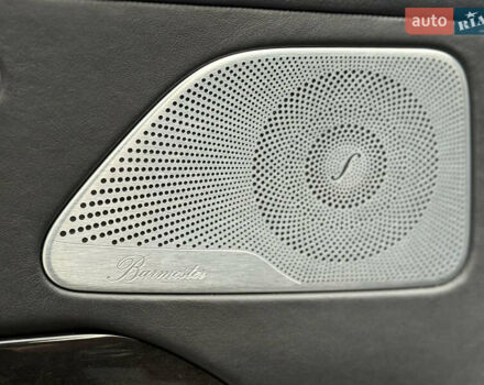 Черный Мерседес С Класс, объемом двигателя 5.98 л и пробегом 89 тыс. км за 215000 $, фото 56 на Automoto.ua