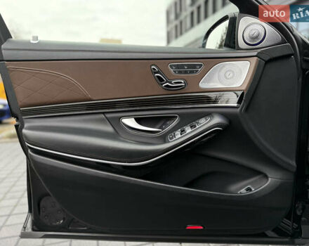 Чорний Мерседес С Клас, об'ємом двигуна 4.66 л та пробігом 147 тис. км за 37500 $, фото 23 на Automoto.ua