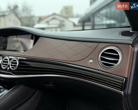 Чорний Мерседес С Клас, об'ємом двигуна 4.66 л та пробігом 147 тис. км за 37500 $, фото 76 на Automoto.ua