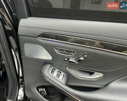 Чорний Мерседес С Клас, об'ємом двигуна 3 л та пробігом 162 тис. км за 49900 $, фото 143 на Automoto.ua