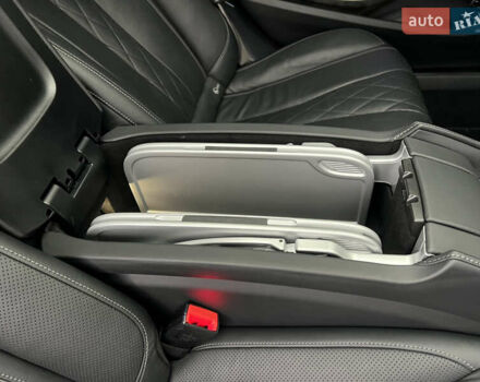 Чорний Мерседес С Клас, об'ємом двигуна 3 л та пробігом 162 тис. км за 49900 $, фото 10 на Automoto.ua