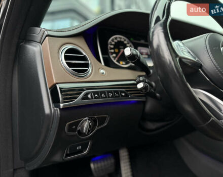 Чорний Мерседес С Клас, об'ємом двигуна 4.66 л та пробігом 147 тис. км за 37500 $, фото 30 на Automoto.ua