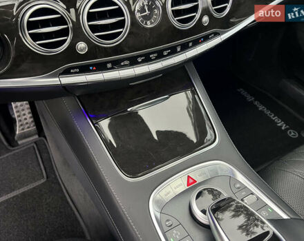 Чорний Мерседес С Клас, об'ємом двигуна 3 л та пробігом 162 тис. км за 49900 $, фото 92 на Automoto.ua