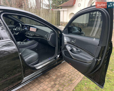 Чорний Мерседес С Клас, об'ємом двигуна 3 л та пробігом 162 тис. км за 49900 $, фото 129 на Automoto.ua