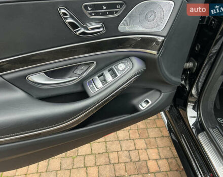 Чорний Мерседес С Клас, об'ємом двигуна 3 л та пробігом 162 тис. км за 49900 $, фото 77 на Automoto.ua
