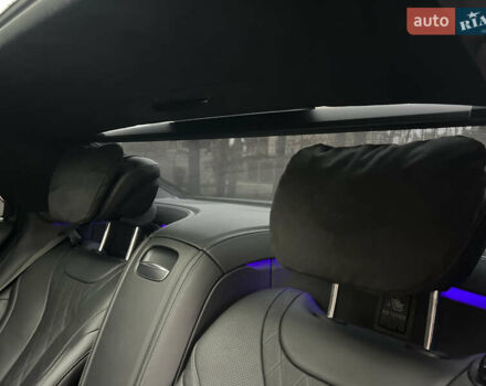 Чорний Мерседес С Клас, об'ємом двигуна 3 л та пробігом 162 тис. км за 49900 $, фото 122 на Automoto.ua