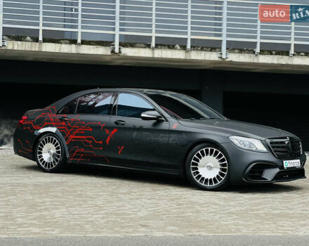 Черный Мерседес С Класс, объемом двигателя 4.66 л и пробегом 79 тыс. км за 35500 $, фото 18 на Automoto.ua