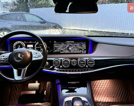 Черный Мерседес С Класс, объемом двигателя 2.99 л и пробегом 198 тыс. км за 41500 $, фото 7 на Automoto.ua