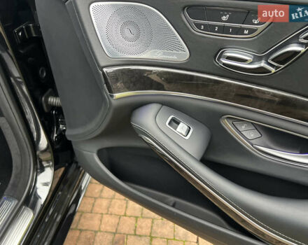 Чорний Мерседес С Клас, об'ємом двигуна 3 л та пробігом 162 тис. км за 49900 $, фото 135 на Automoto.ua
