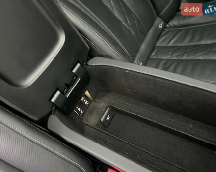 Чорний Мерседес С Клас, об'ємом двигуна 3 л та пробігом 162 тис. км за 49900 $, фото 148 на Automoto.ua