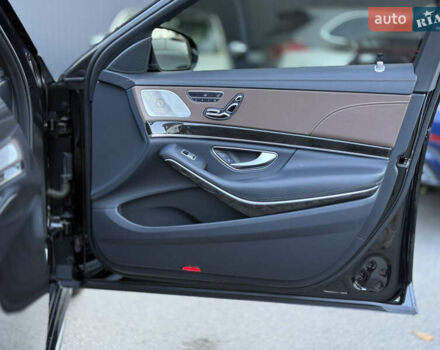 Черный Мерседес С Класс, объемом двигателя 2.99 л и пробегом 147 тыс. км за 47500 $, фото 28 на Automoto.ua