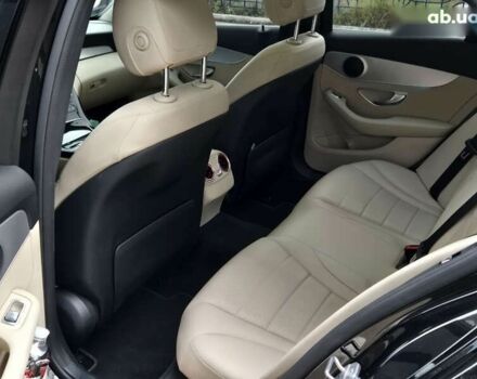 Черный Мерседес С Класс, объемом двигателя 2.1 л и пробегом 93 тыс. км за 21000 $, фото 9 на Automoto.ua