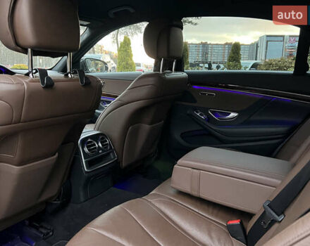 Черный Мерседес С Класс, объемом двигателя 2.99 л и пробегом 87 тыс. км за 51990 $, фото 23 на Automoto.ua