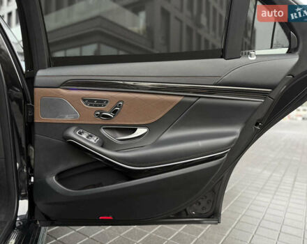 Чорний Мерседес С Клас, об'ємом двигуна 4.66 л та пробігом 147 тис. км за 37500 $, фото 63 на Automoto.ua