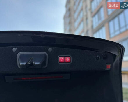 Черный Мерседес С Класс, объемом двигателя 4.7 л и пробегом 120 тыс. км за 49999 $, фото 29 на Automoto.ua