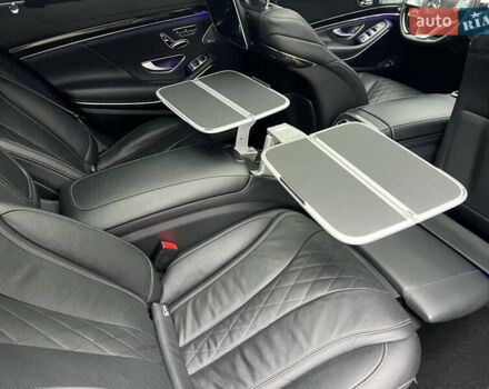 Чорний Мерседес С Клас, об'ємом двигуна 3 л та пробігом 162 тис. км за 49900 $, фото 147 на Automoto.ua