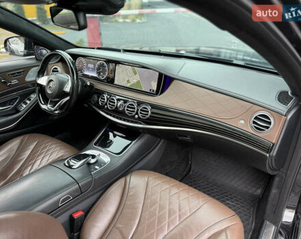 Чорний Мерседес С Клас, об'ємом двигуна 4.66 л та пробігом 147 тис. км за 37500 $, фото 77 на Automoto.ua