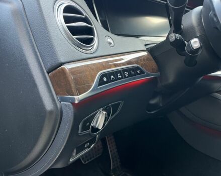 Черный Мерседес С Класс, объемом двигателя 3 л и пробегом 160 тыс. км за 49999 $, фото 6 на Automoto.ua