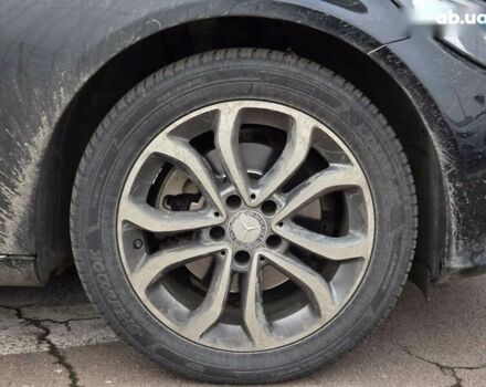 Черный Мерседес С Класс, объемом двигателя 2.1 л и пробегом 93 тыс. км за 21000 $, фото 16 на Automoto.ua