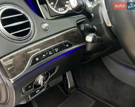 Чорний Мерседес С Клас, об'ємом двигуна 3 л та пробігом 162 тис. км за 49900 $, фото 82 на Automoto.ua