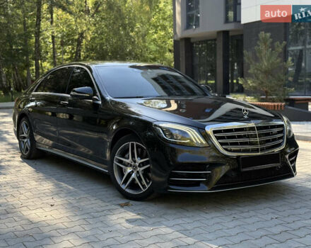 Чорний Мерседес С Клас, об'ємом двигуна 3.99 л та пробігом 115 тис. км за 49999 $, фото 8 на Automoto.ua