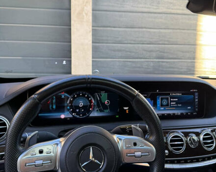 Черный Мерседес С Класс, объемом двигателя 3.98 л и пробегом 114 тыс. км за 63000 $, фото 13 на Automoto.ua