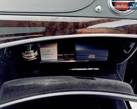 Черный Мерседес С Класс, объемом двигателя 3 л и пробегом 79 тыс. км за 57000 $, фото 9 на Automoto.ua