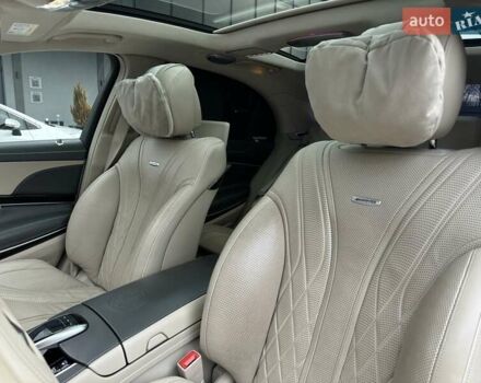 Черный Мерседес С Класс, объемом двигателя 3.98 л и пробегом 157 тыс. км за 72500 $, фото 49 на Automoto.ua