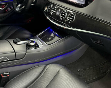 Чорний Мерседес С Клас, об'ємом двигуна 3 л та пробігом 199 тис. км за 43000 $, фото 24 на Automoto.ua