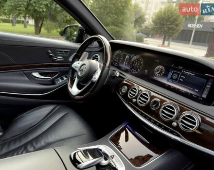 Черный Мерседес С Класс, объемом двигателя 3 л и пробегом 79 тыс. км за 57000 $, фото 8 на Automoto.ua