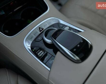 Чорний Мерседес С Клас, об'ємом двигуна 3.98 л та пробігом 158 тис. км за 63000 $, фото 19 на Automoto.ua