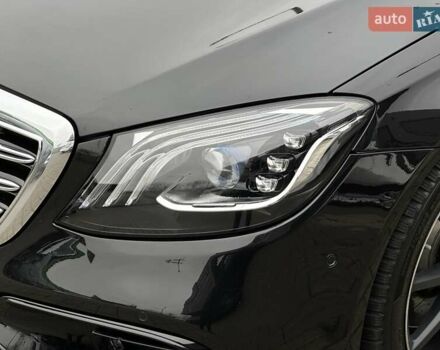 Черный Мерседес С Класс, объемом двигателя 3.98 л и пробегом 157 тыс. км за 72500 $, фото 4 на Automoto.ua