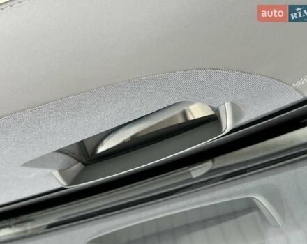 Черный Мерседес С Класс, объемом двигателя 3.98 л и пробегом 157 тыс. км за 72500 $, фото 64 на Automoto.ua