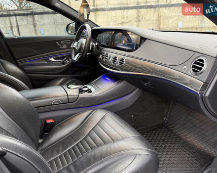 Мерседес С Клас 2017 у Рівному на Automoto.ua Чорний Мерседес С Клас, об'ємом двигуна 3 л та пробігом 125 тис. км за 55999 $, фото 35 на Automoto.ua