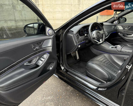 Мерседес С Клас 2017 у Рівному на Automoto.ua Чорний Мерседес С Клас, об'ємом двигуна 3 л та пробігом 125 тис. км за 55999 $, фото 71 на Automoto.ua