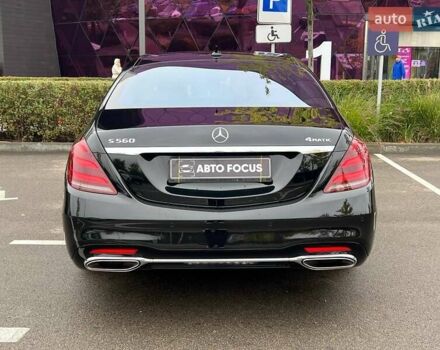 Черный Мерседес С Класс, объемом двигателя 3.98 л и пробегом 104 тыс. км за 66990 $, фото 5 на Automoto.ua
