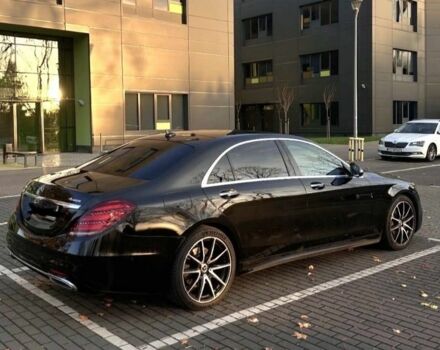 Черный Мерседес С Класс, объемом двигателя 0 л и пробегом 377 тыс. км за 38000 $, фото 2 на Automoto.ua