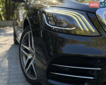 Чорний Мерседес С Клас, об'ємом двигуна 3.99 л та пробігом 115 тис. км за 49999 $, фото 10 на Automoto.ua