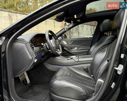 Мерседес С Клас 2017 у Рівному на Automoto.ua Чорний Мерседес С Клас, об'ємом двигуна 3 л та пробігом 125 тис. км за 55999 $, фото 74 на Automoto.ua