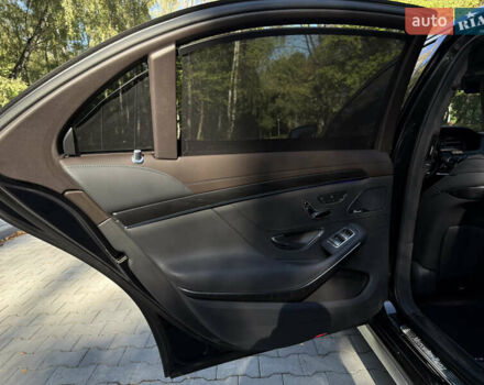 Чорний Мерседес С Клас, об'ємом двигуна 3.99 л та пробігом 115 тис. км за 49999 $, фото 27 на Automoto.ua