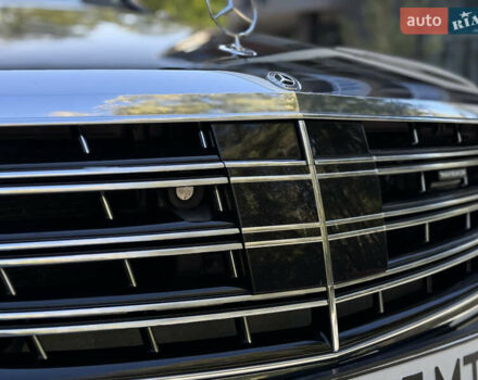 Чорний Мерседес С Клас, об'ємом двигуна 3.99 л та пробігом 115 тис. км за 49999 $, фото 11 на Automoto.ua