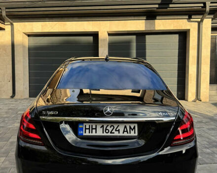 Черный Мерседес С Класс, объемом двигателя 3.98 л и пробегом 114 тыс. км за 63000 $, фото 5 на Automoto.ua