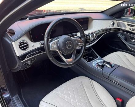 Мерседес С Класс 2017 в Львове на Automoto.ua Черный Мерседес С Класс, объемом двигателя 3 л и пробегом 125 тыс. км за 53000 $, фото 6 на Automoto.ua